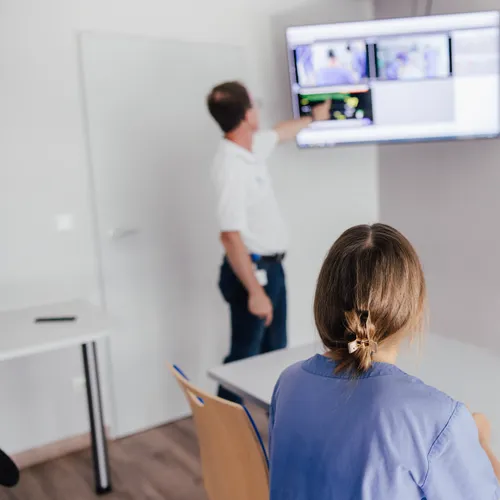 Mangold SimStation Debriefing